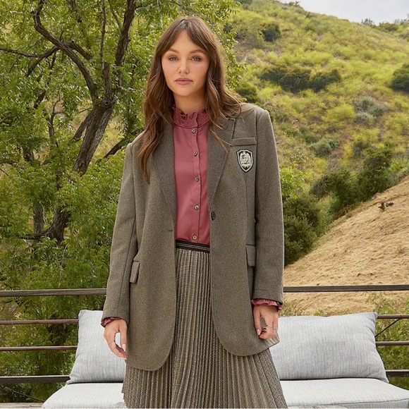 Women's Gray Blazer Coat - Picture 2 of 7